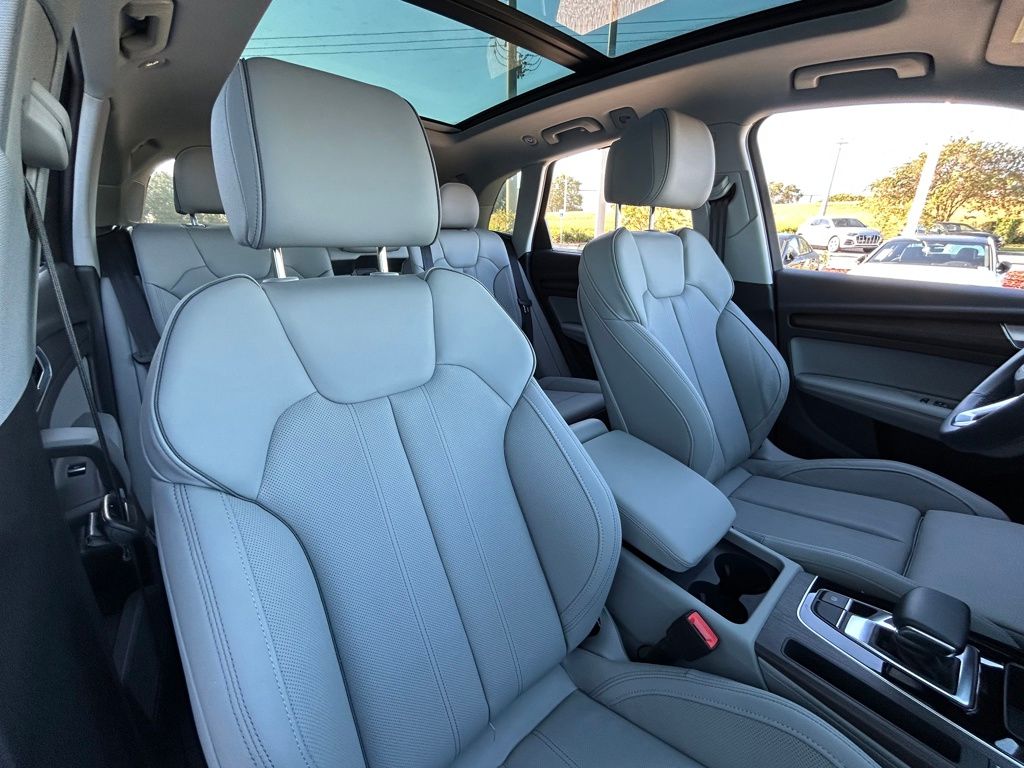 New 2025  Audi 45 S line Prestige image 50