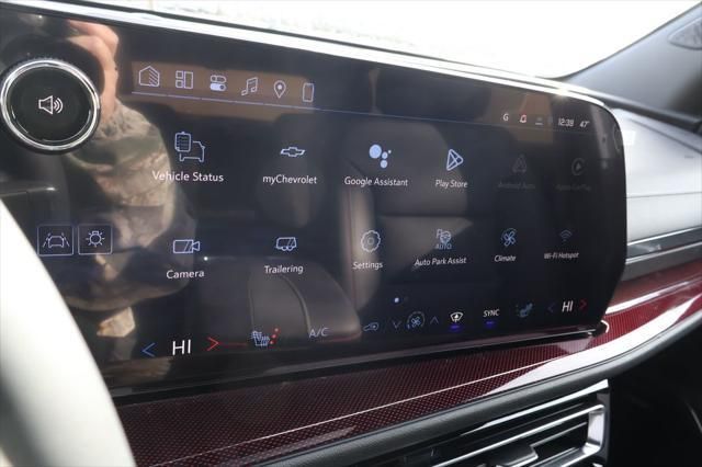 Thumbnail: 2026 Chevrolet Traverse - 26