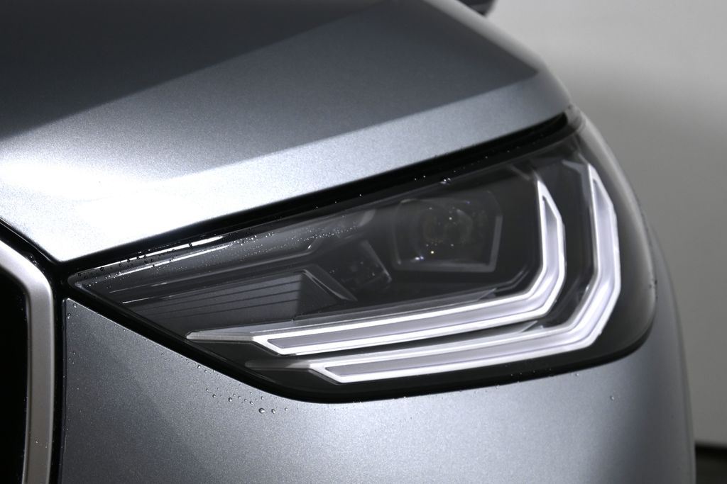 Thumbnail: 2026 BMW X3 - 11