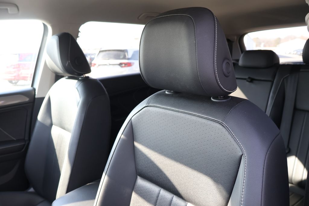 Thumbnail: 2024 Volkswagen Tiguan - 31