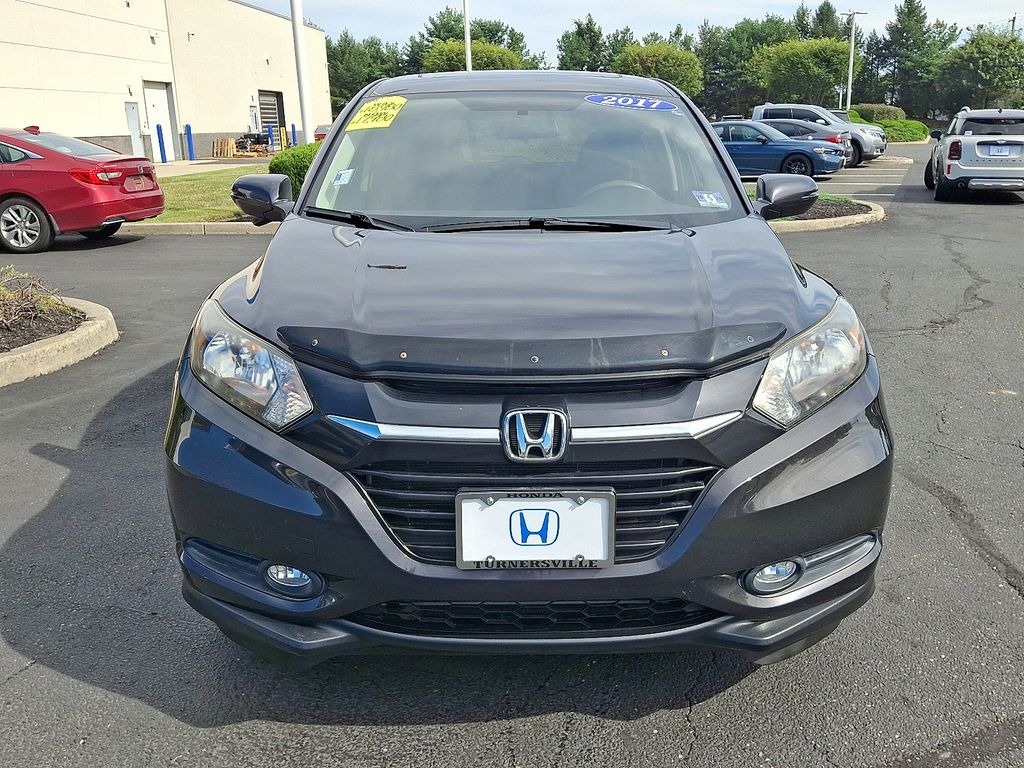 Thumbnail: 2017 Honda HR-V - 2