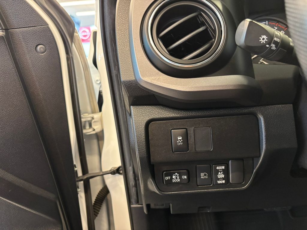 2021 Toyota Tacoma TRD Off-Road