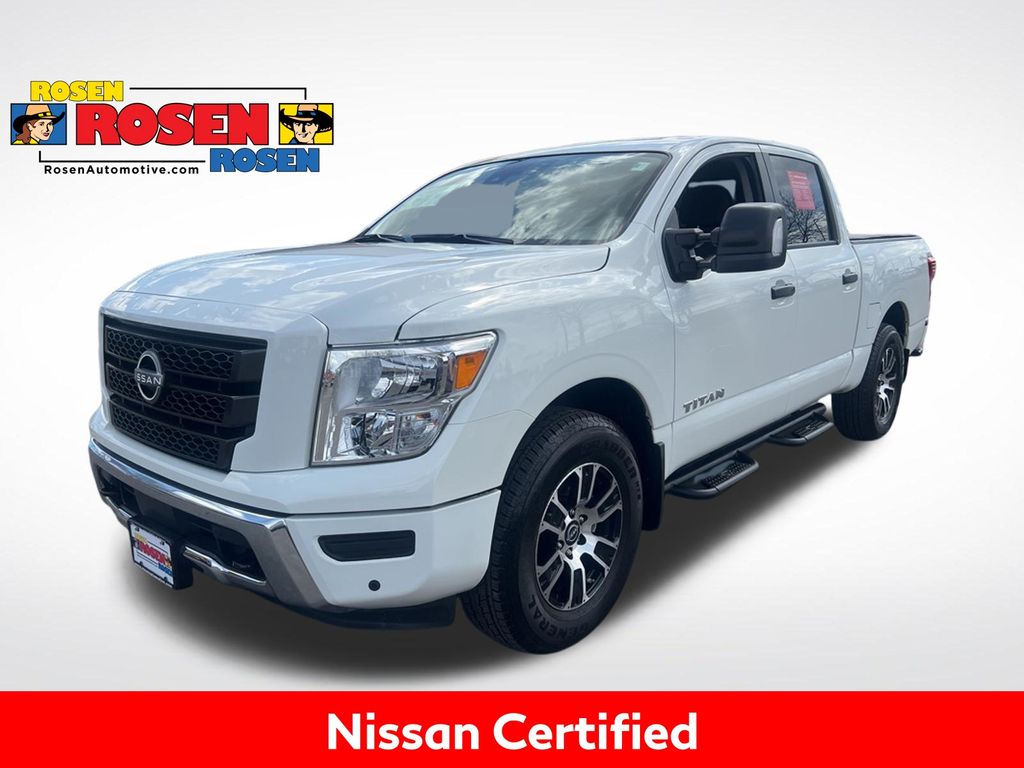 Glacier White 2024 Nissan Titan Pickup Truck Four-Wheel Drive 9-Speed Automatic