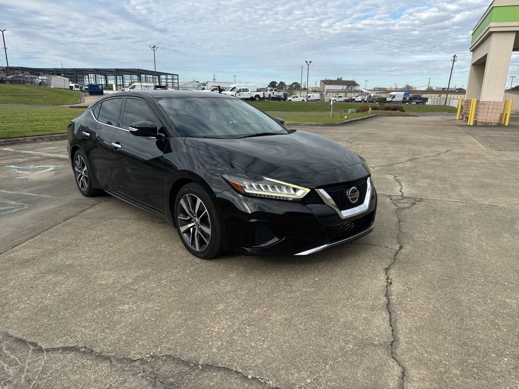Super Black 2019 Nissan Maxima SV FWD Sedan Front-Wheel Drive Continuously Variable Transmission