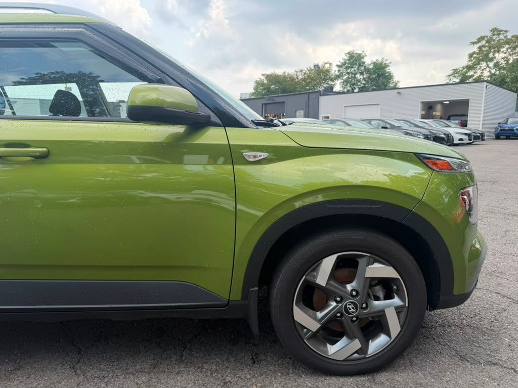 Used 2023 Hyundai Venue SUV