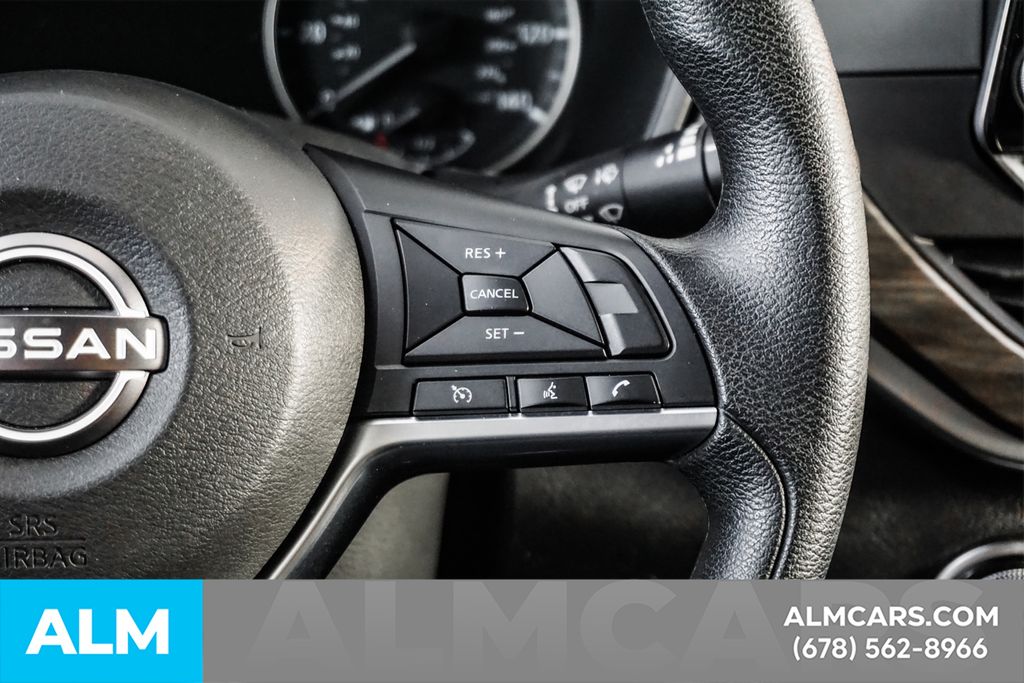 Used 2025 Black Nissan 2.5 SV image 25
