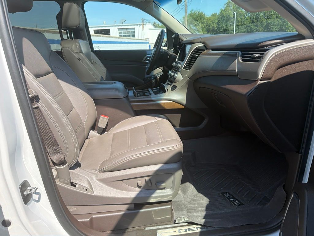 Thumbnail: 2019 GMC Yukon - 26