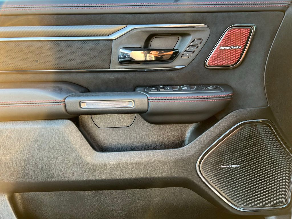 Thumbnail: 2022 RAM 1500 - 27