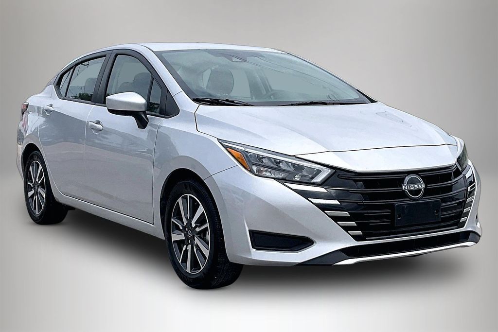 Used 2025 Nissan Versa 1.6 SV 4D Sedan