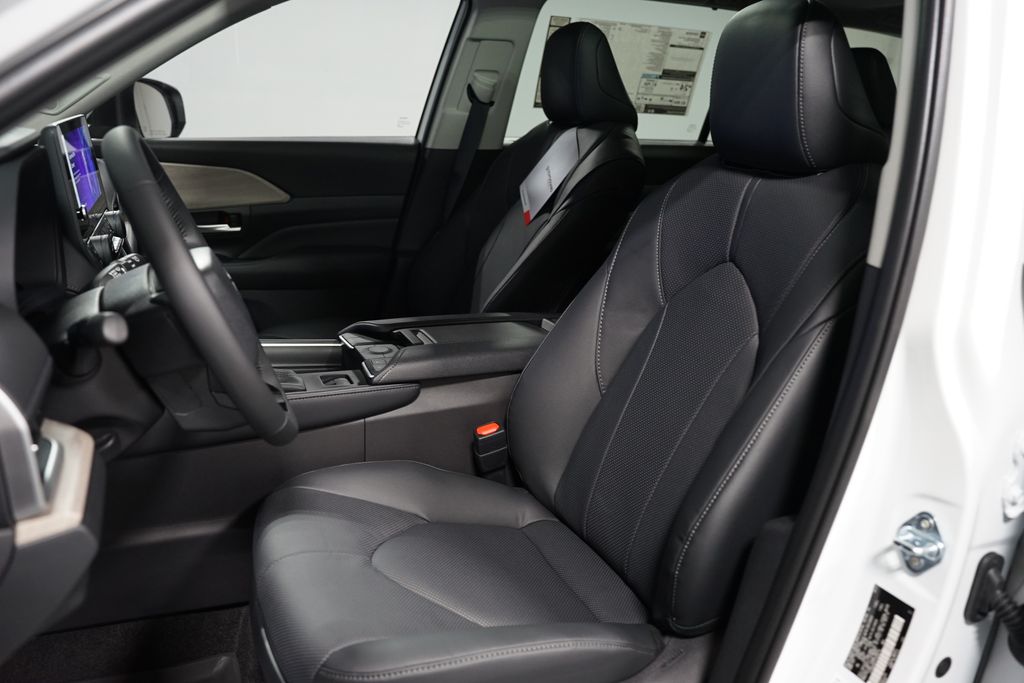 Thumbnail: 2026 Toyota Grand Highlander - 28