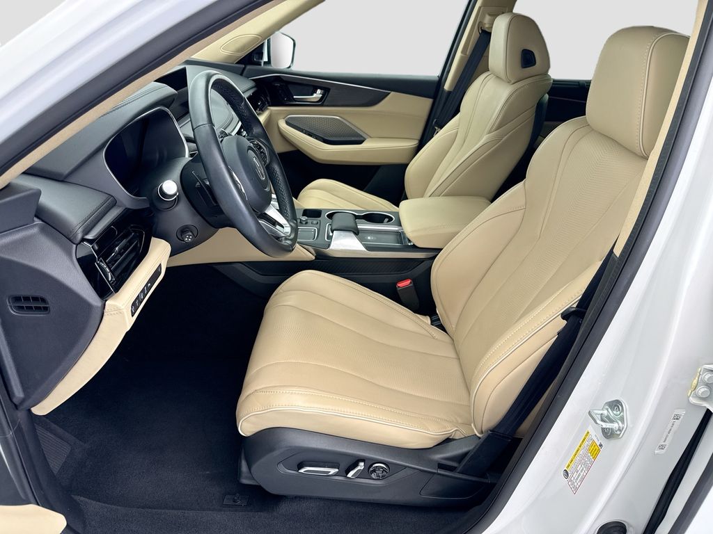 Thumbnail: 2023 Acura MDX - 18