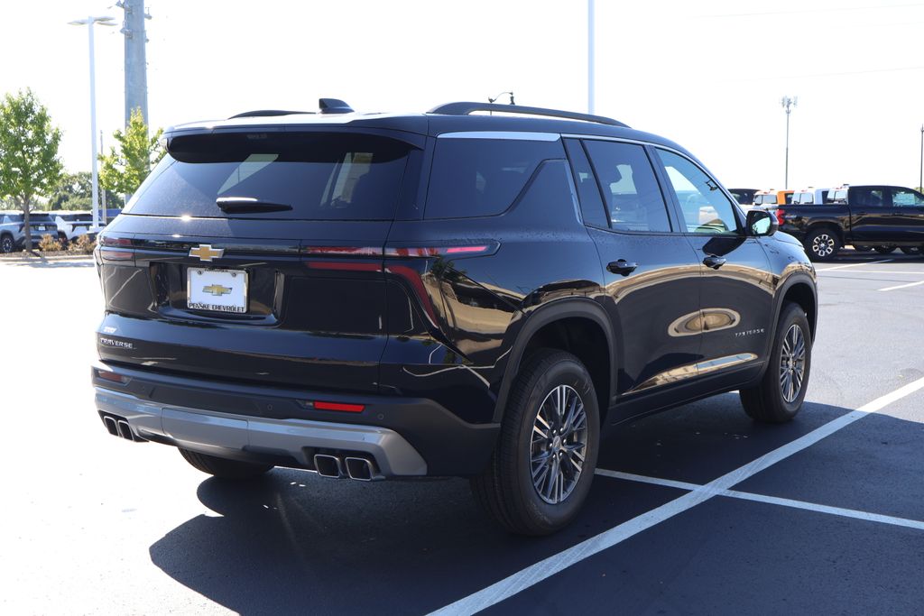 Thumbnail: 2026 Chevrolet Traverse - 8