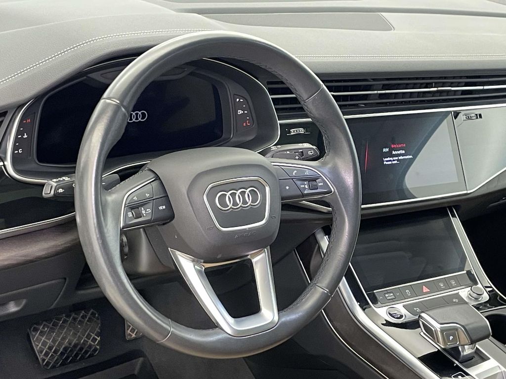 2023 Audi Q7 45 Premium - 3