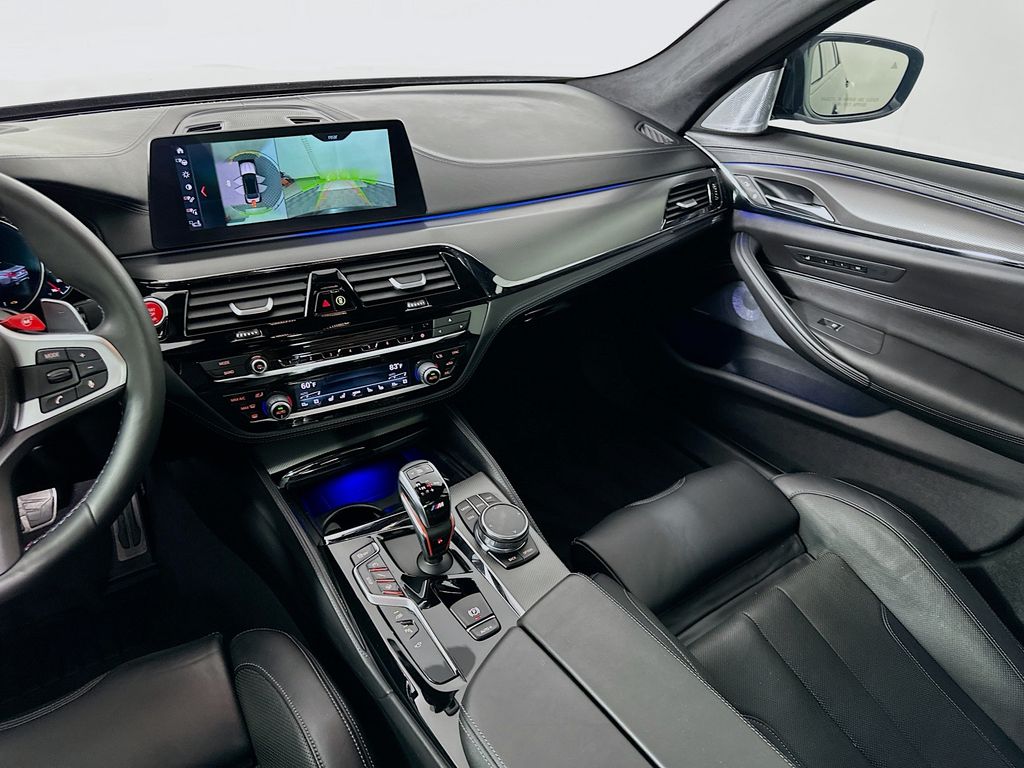 2018 BMW M5 Base 24