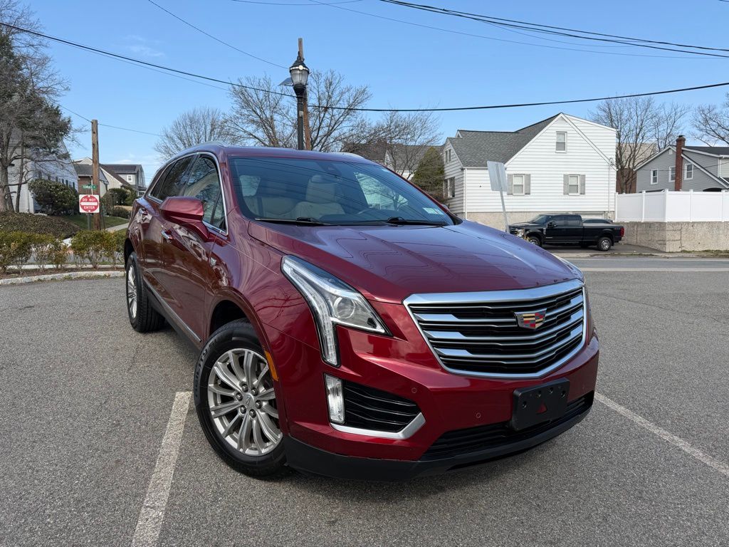 2017 Cadillac XT5 Luxury AWD