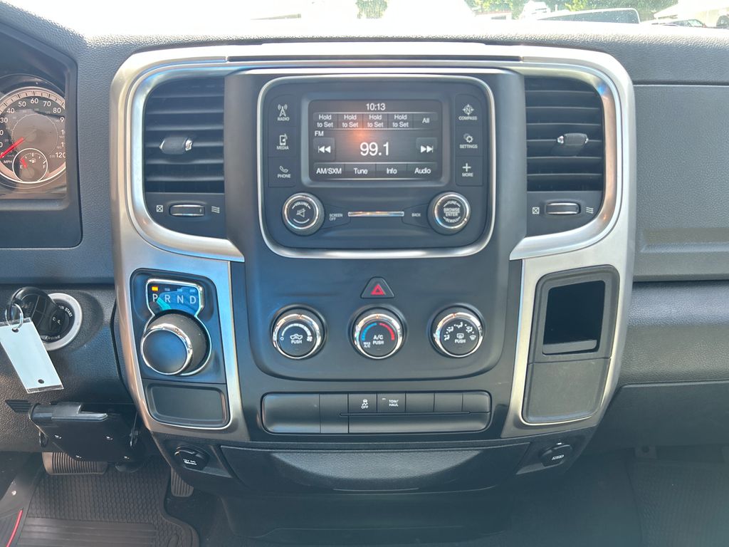 Used 2017 Gray Ram SLT image 15