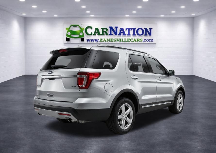 2016 Ford Explorer XLT - Image 4