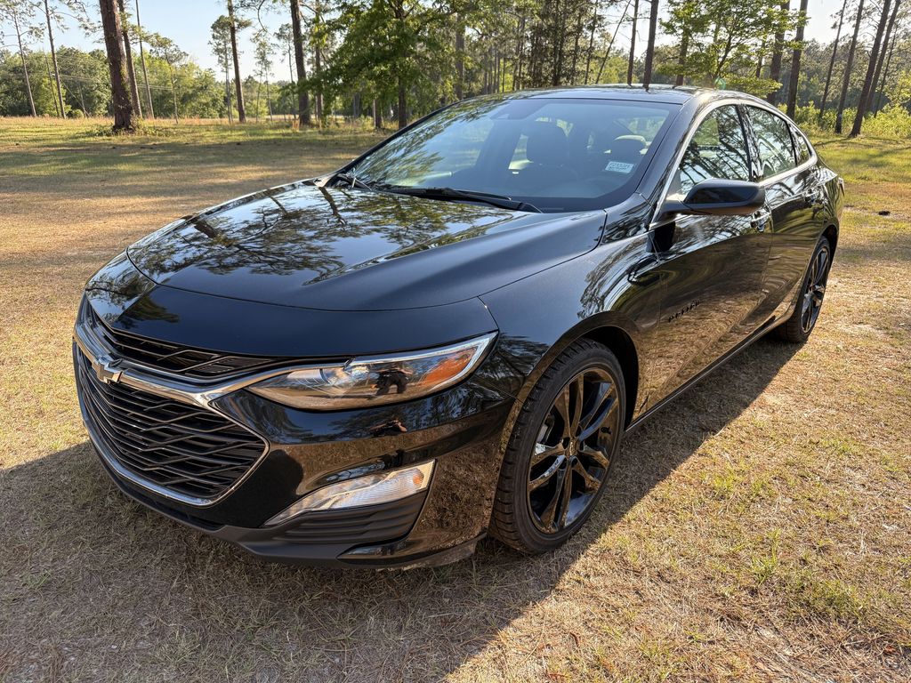 Mosaic Black Metallic 2024 Chevrolet Malibu Sedan Front-Wheel Drive Continuously Variable Transmission