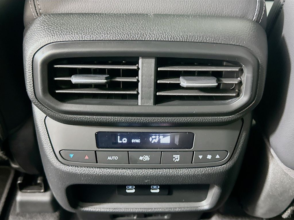 Thumbnail: 2026 Honda Pilot - 18
