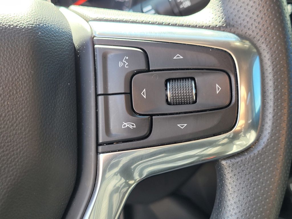 Used 2023 White Chevrolet LT image 25