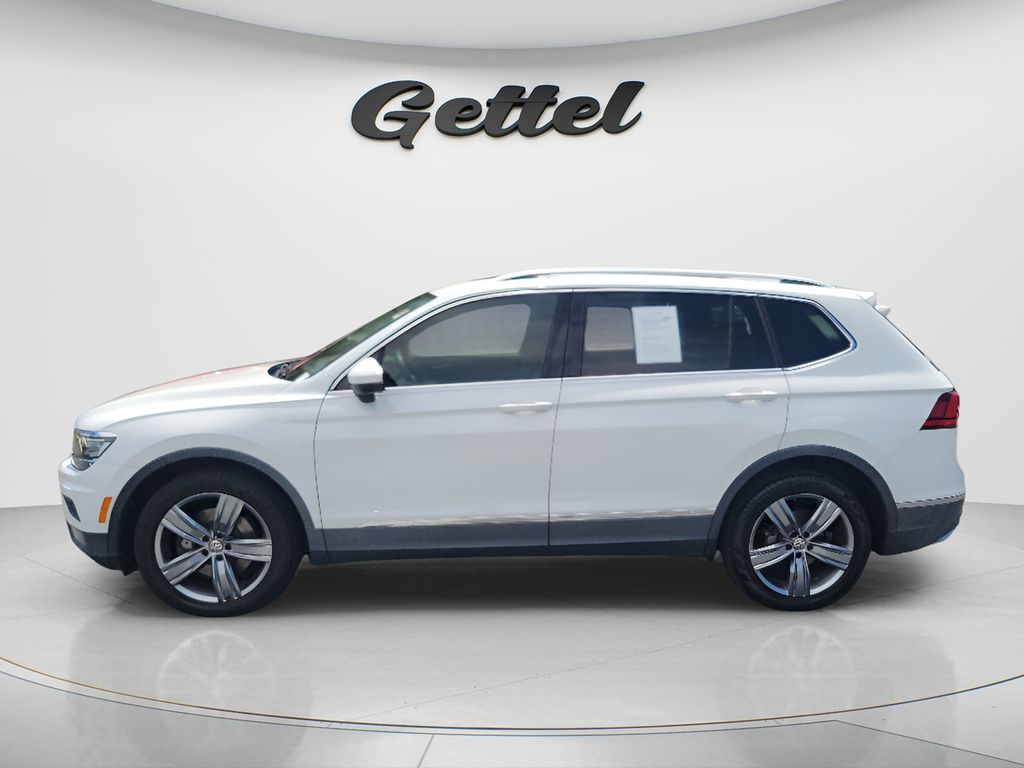 Used 2018 White Volkswagen 2.0T SEL Premium image 8