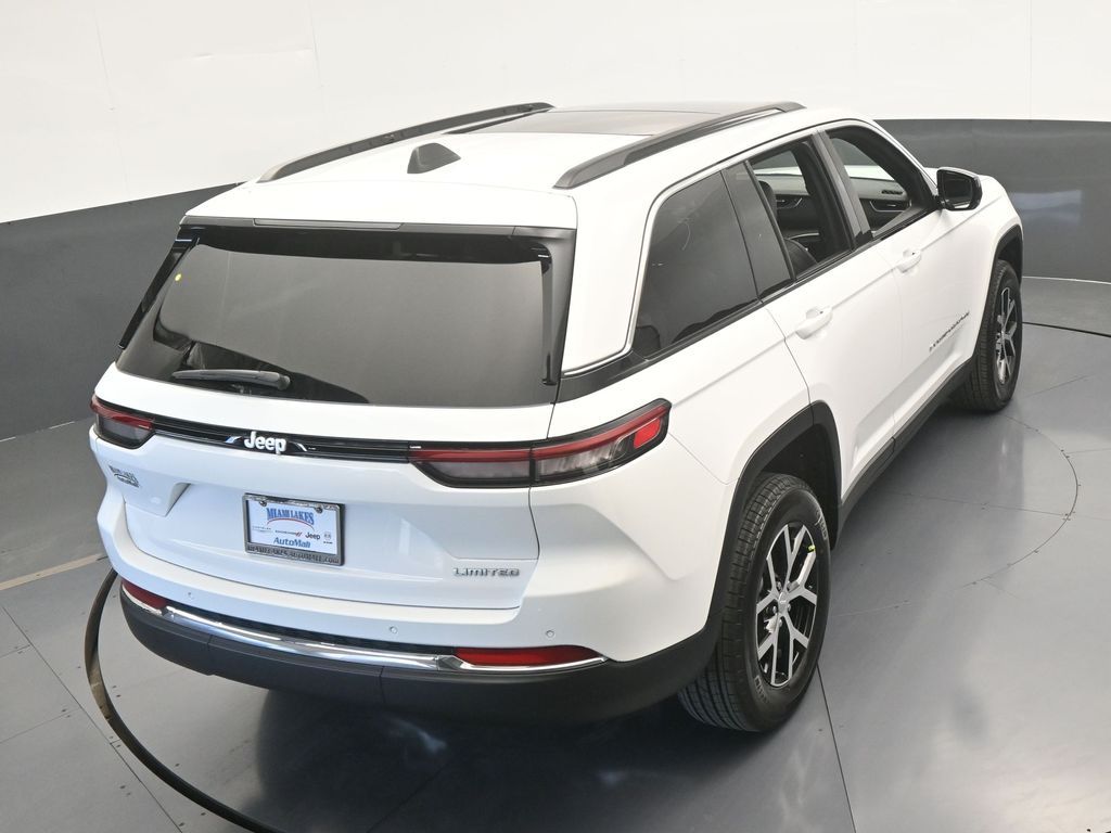 Used 2025 Bright White Clearcoat Jeep Limited image 45