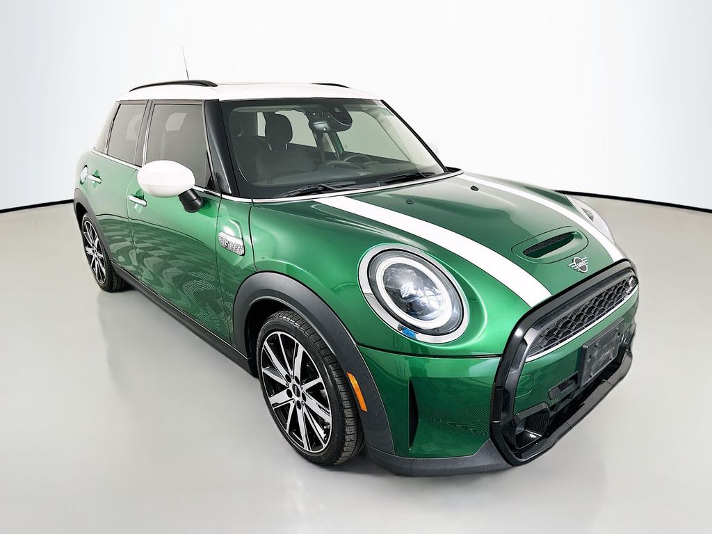 Thumbnail: 2024 MINI Cooper - 3