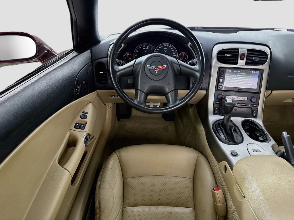 Thumbnail: 2005 Chevrolet Corvette - 10
