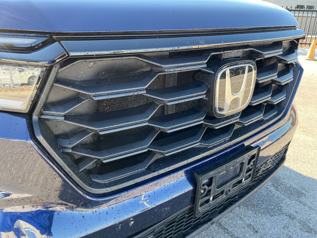 Thumbnail: 2023 Honda Pilot - 11