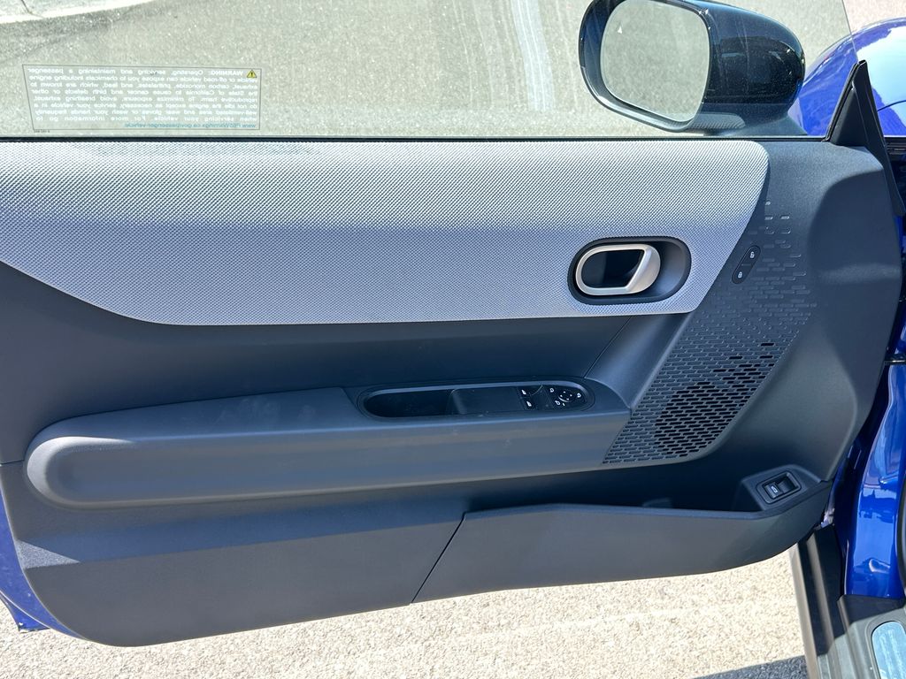 2025 MINI Cooper Hardtop 2 Door 11