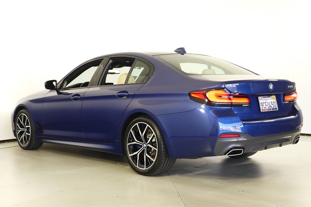 Thumbnail: 2022 BMW 5 Series - 9