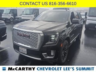 2023 GMC Yukon 4WD Denali's photo