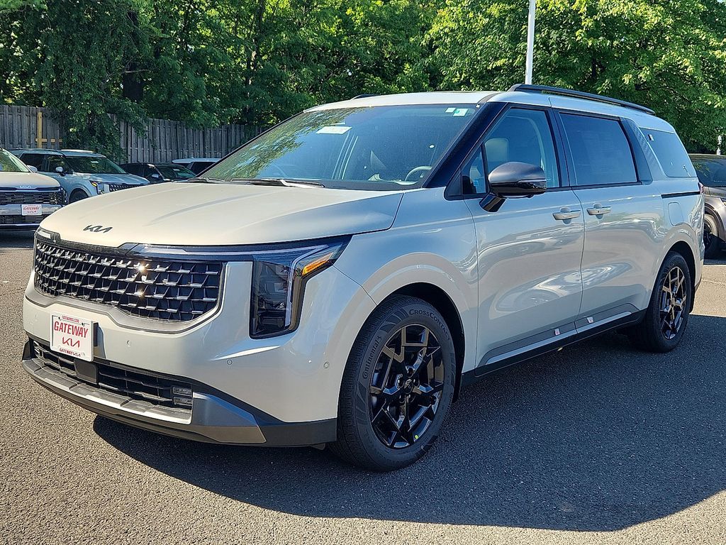 2026 Kia Sedona SX's photo