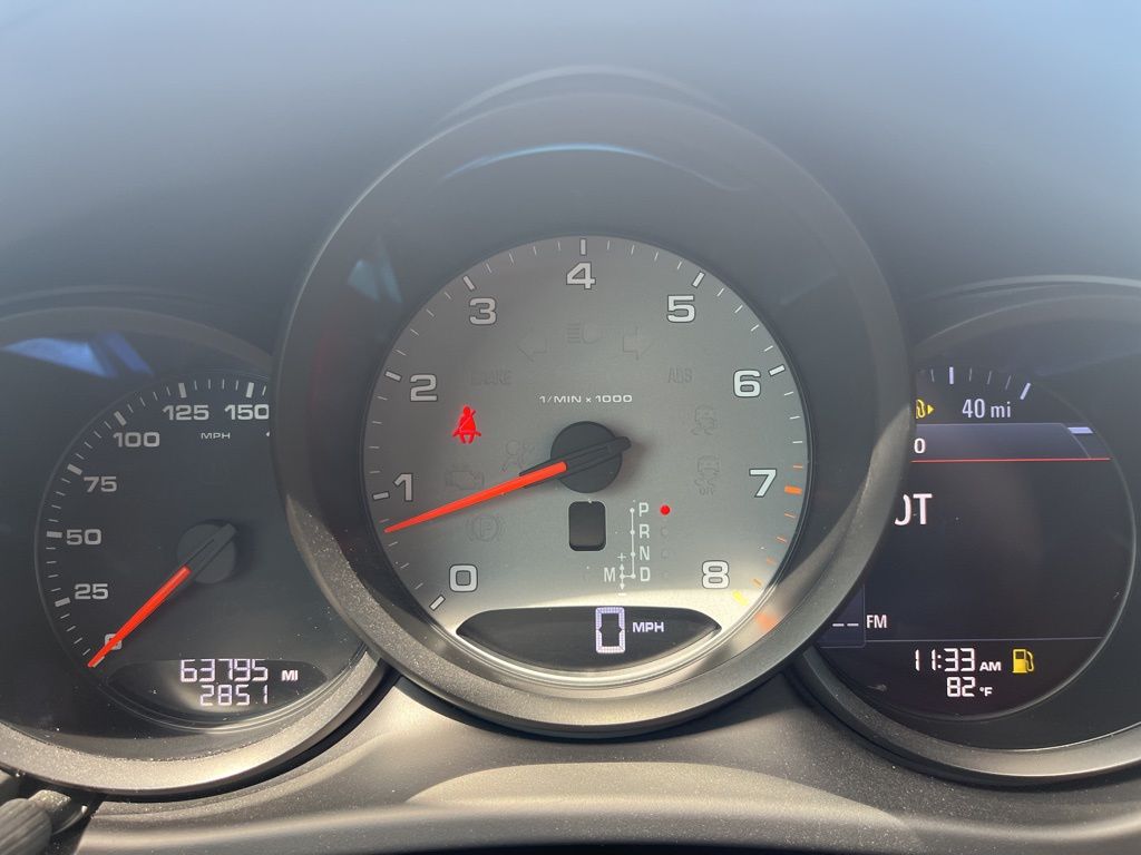 Thumbnail: 2017 Porsche Macan - 25