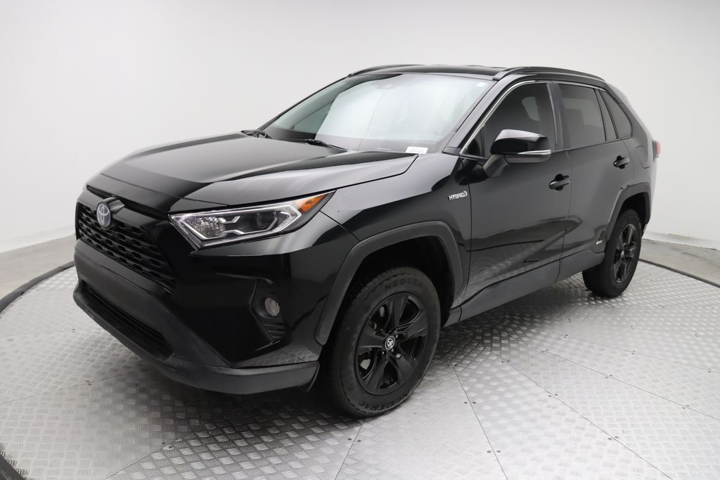 2020 Toyota RAV4 XLE -
                West Palm Beach, FL