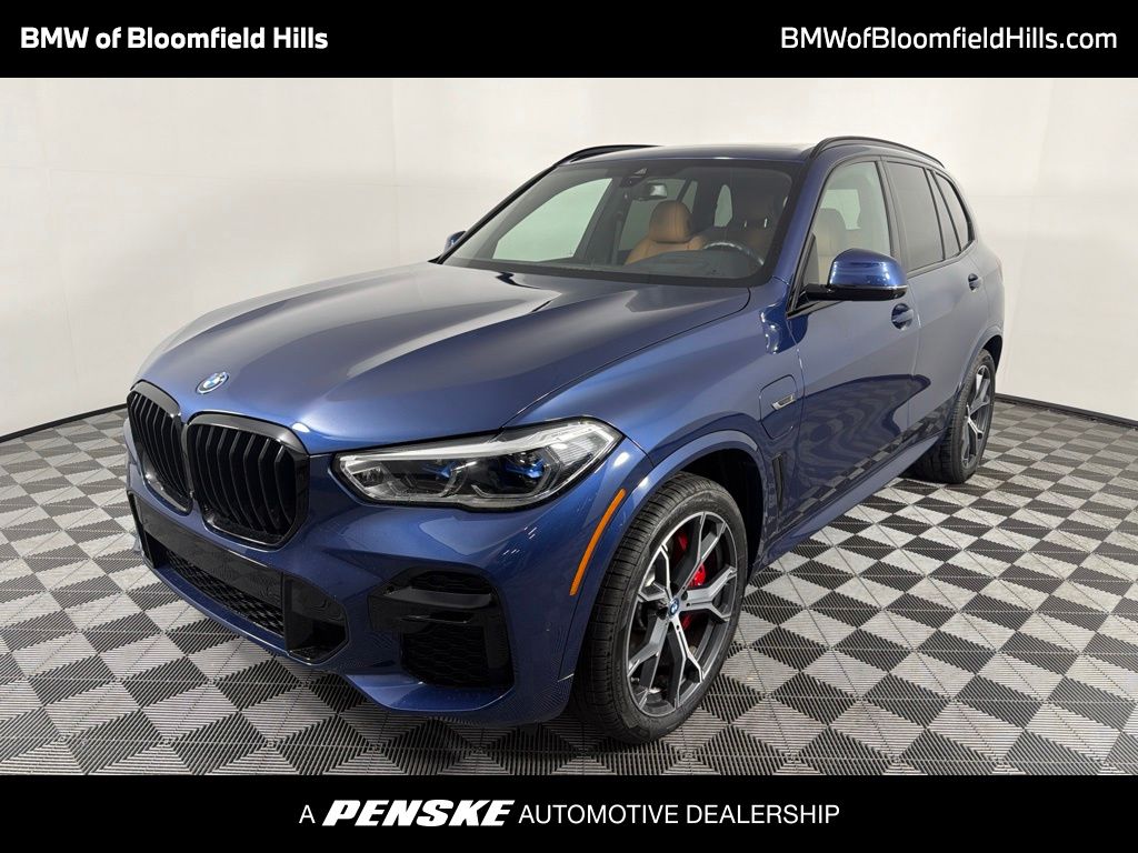Thumbnail: 2023 BMW X5 - 1