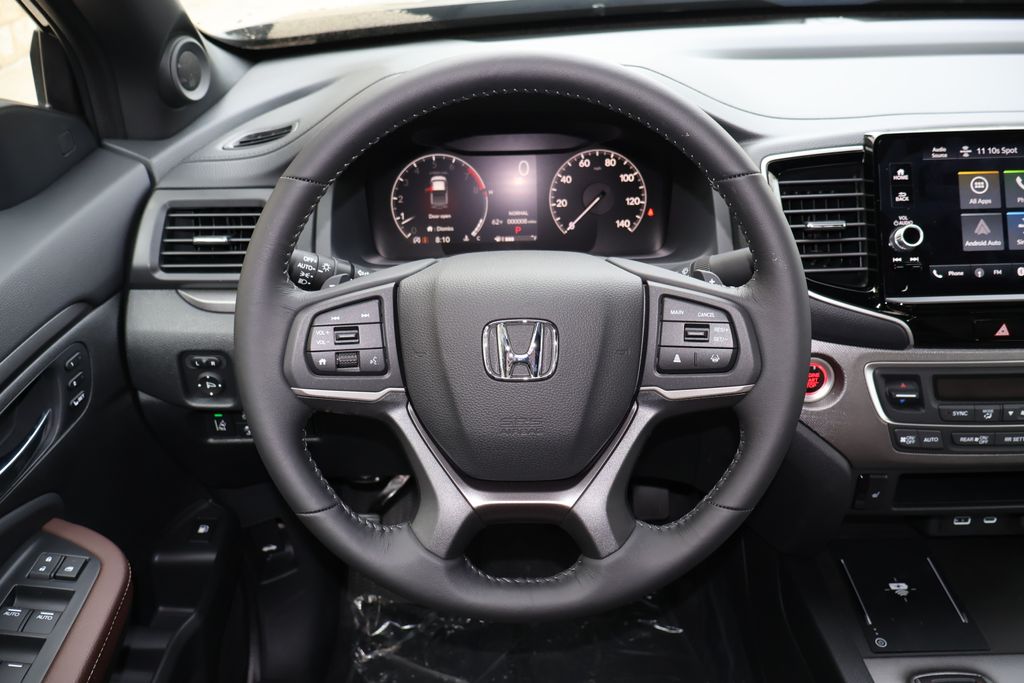 Thumbnail: 2025 Honda Ridgeline - 14