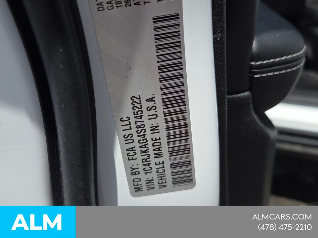 Used 2025 White Jeep Altitude X image 9