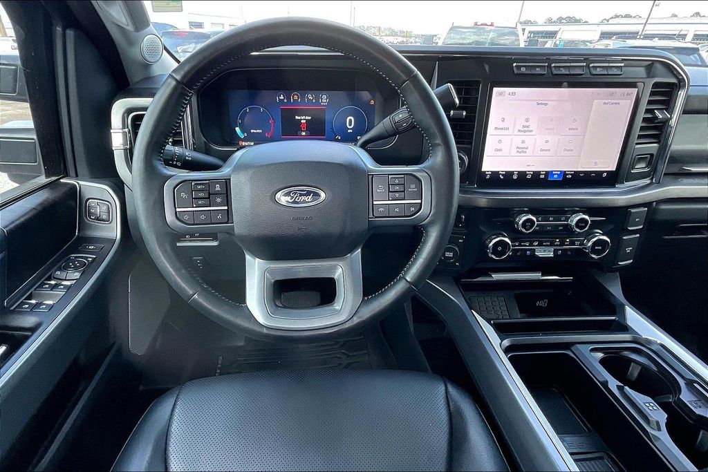 Used 2024 Ford Super Duty F-250 Lariat 4D Crew Cab