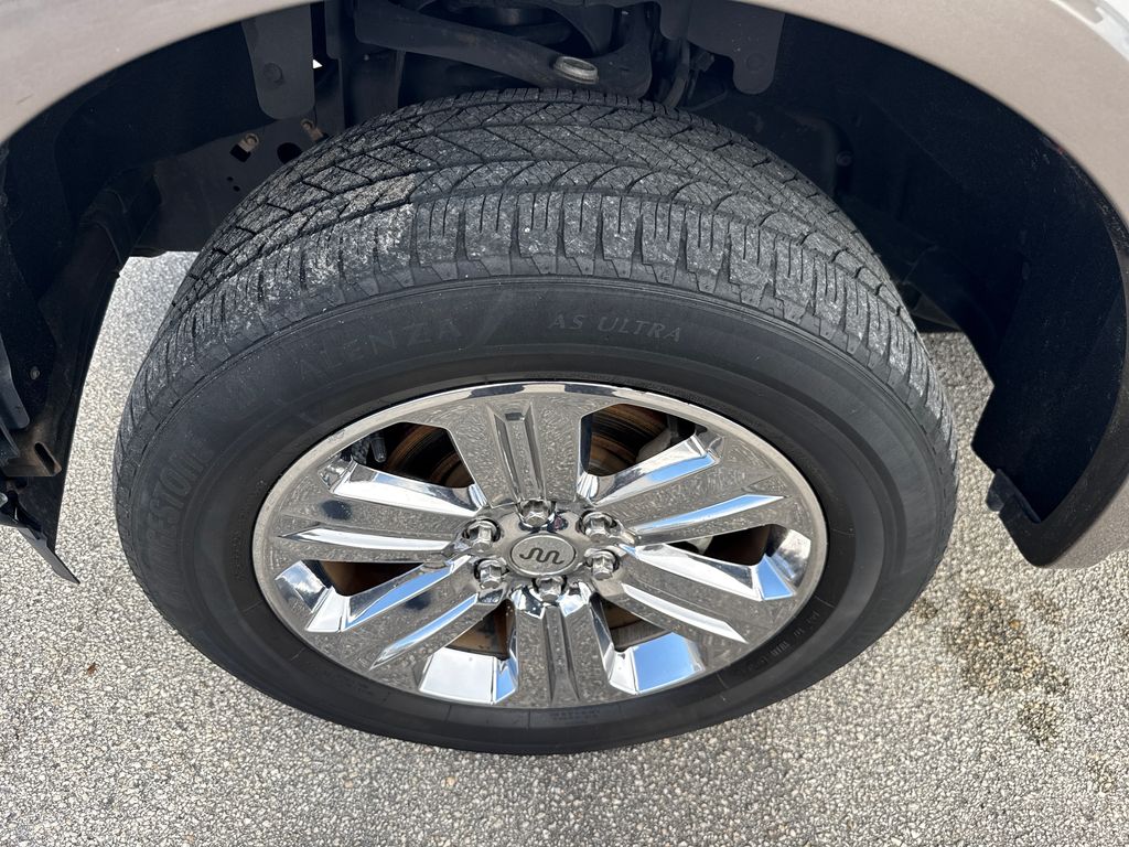 Certified Used 2018 Yellow Ford King Ranch image 13