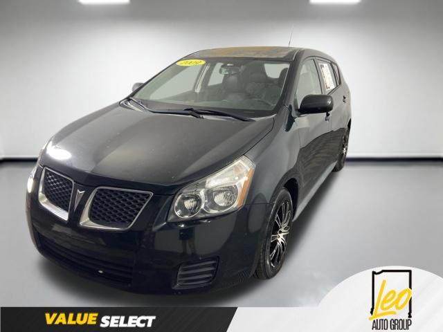 Jet Black Metallic 2009 Pontiac Vibe Hatchback Front-Wheel Drive 4-Speed Automatic Overdrive