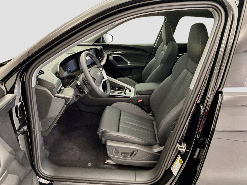 Thumbnail: 2026 Audi Q5 - 18