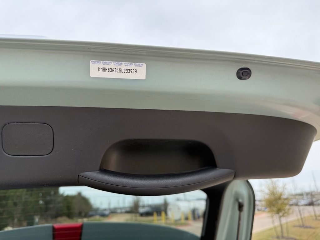 Thumbnail: 2025 Hyundai Kona - 28