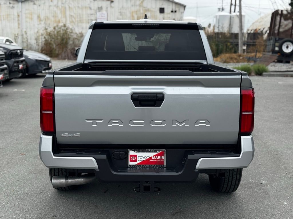 2025 Toyota Tacoma SR5 Double Cab photo 9