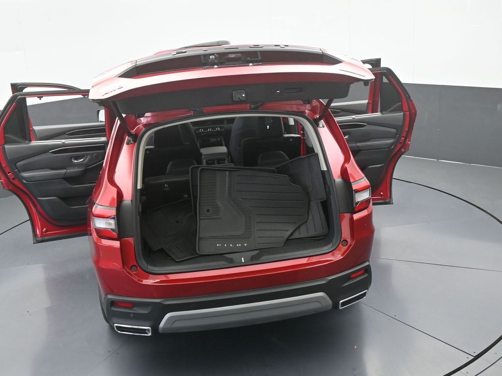 Used 2024 Radiant Red Metallic II Honda Touring image 76