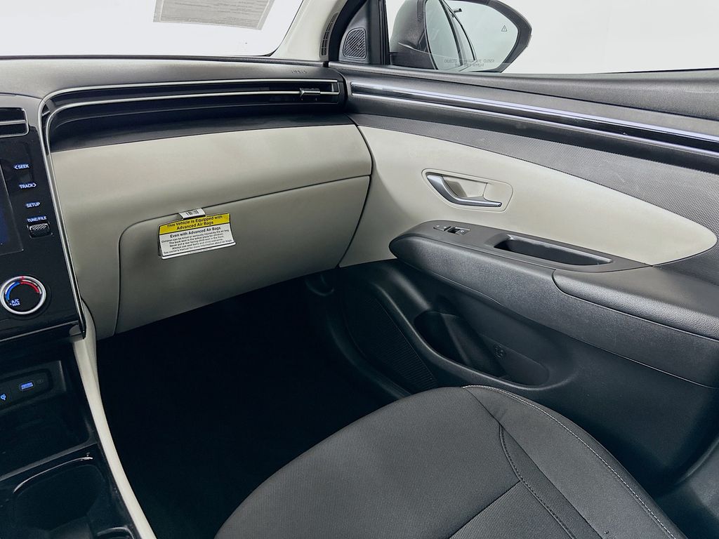 Thumbnail: 2023 Hyundai Tucson - 22