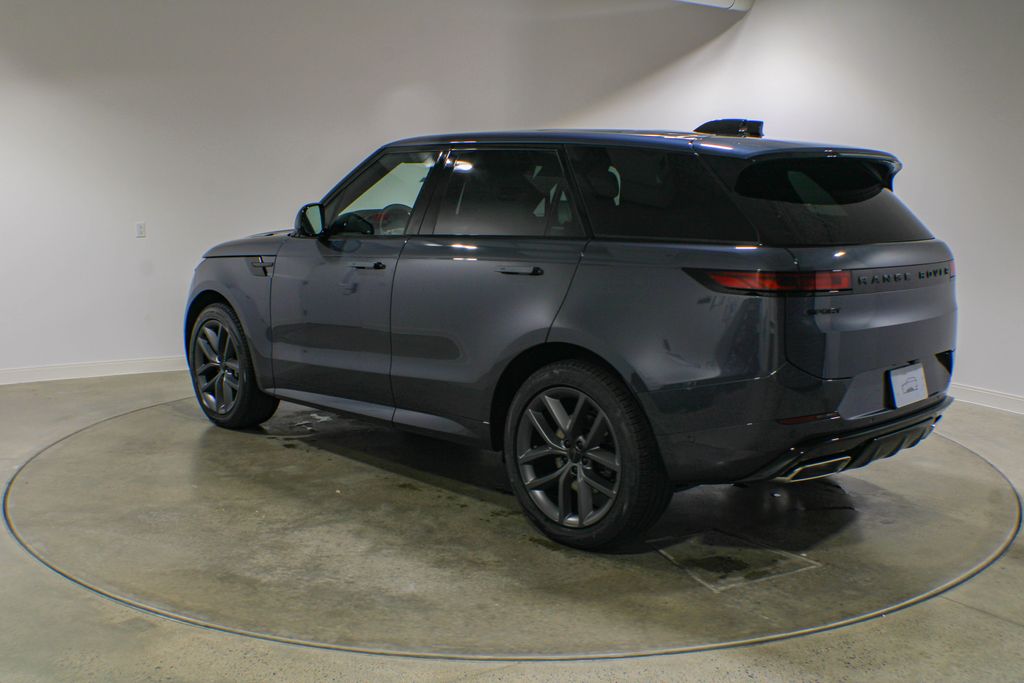New 2026 Blue Land Rover Dynamic SE image 4