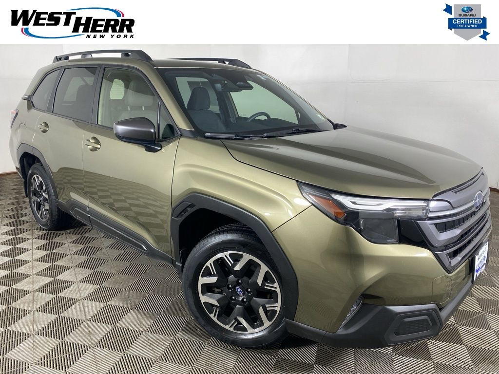 familiar 2025春夏 8点セット 90 Pre-Owned 2025 Subaru Forester Premium 4D Sport Utility in