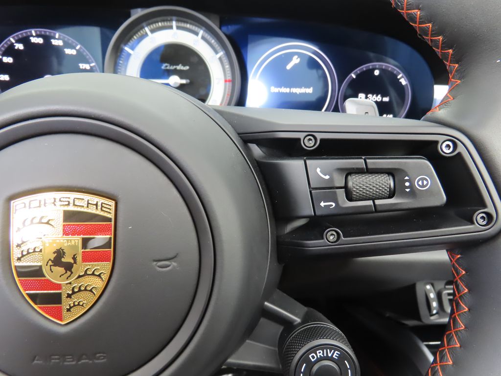 Thumbnail: 2022 Porsche 911 - 20