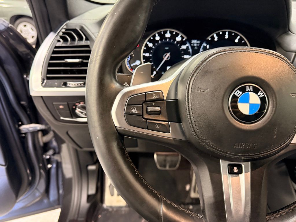 Thumbnail: 2019 BMW X3 - 13